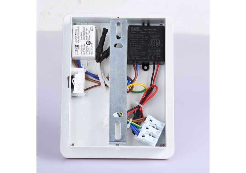 Lot de 2-Applique liseuse flexible avec port USB "LONDON USB"-Puce CREE-3W-Blanc - K1511-USB-2B - Barcelona LED Lot de 2-Applique liseuse flexible avec port USB "LONDON USB"-Puce CREE-3W-Blanc - K1511-USB-2B - Barcelona LED