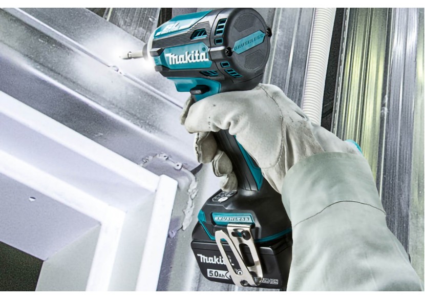 Visseuse à chocs 18 V Li-Ion 5 Ah 180 Nm - Makita : Confort'Mat