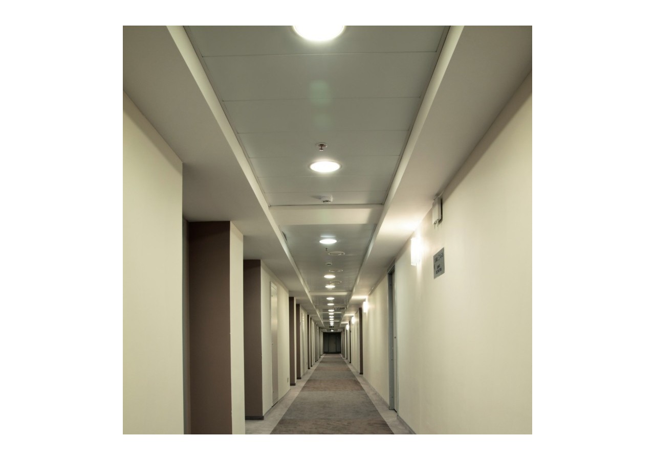 Downlight LED CCT avec capteur PIR 18W-Découpe diamètre 200-210mm - B1267-S-CCT - Barcelona LED
