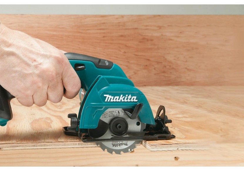 Scie circulaire 4Ah Diamètre  85 mm  - Makita : Confort'Mat