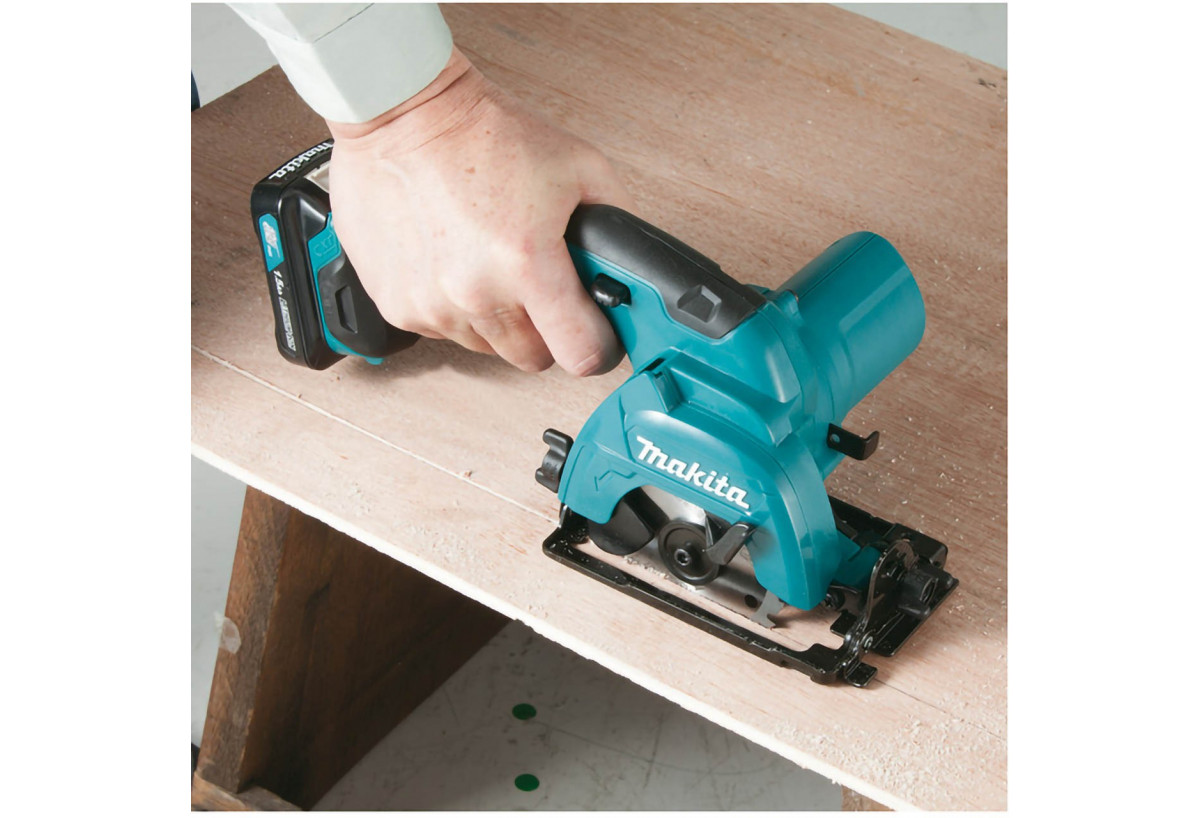 Scie circulaire 4Ah Diamètre  85 mm  - Makita : Confort'Mat