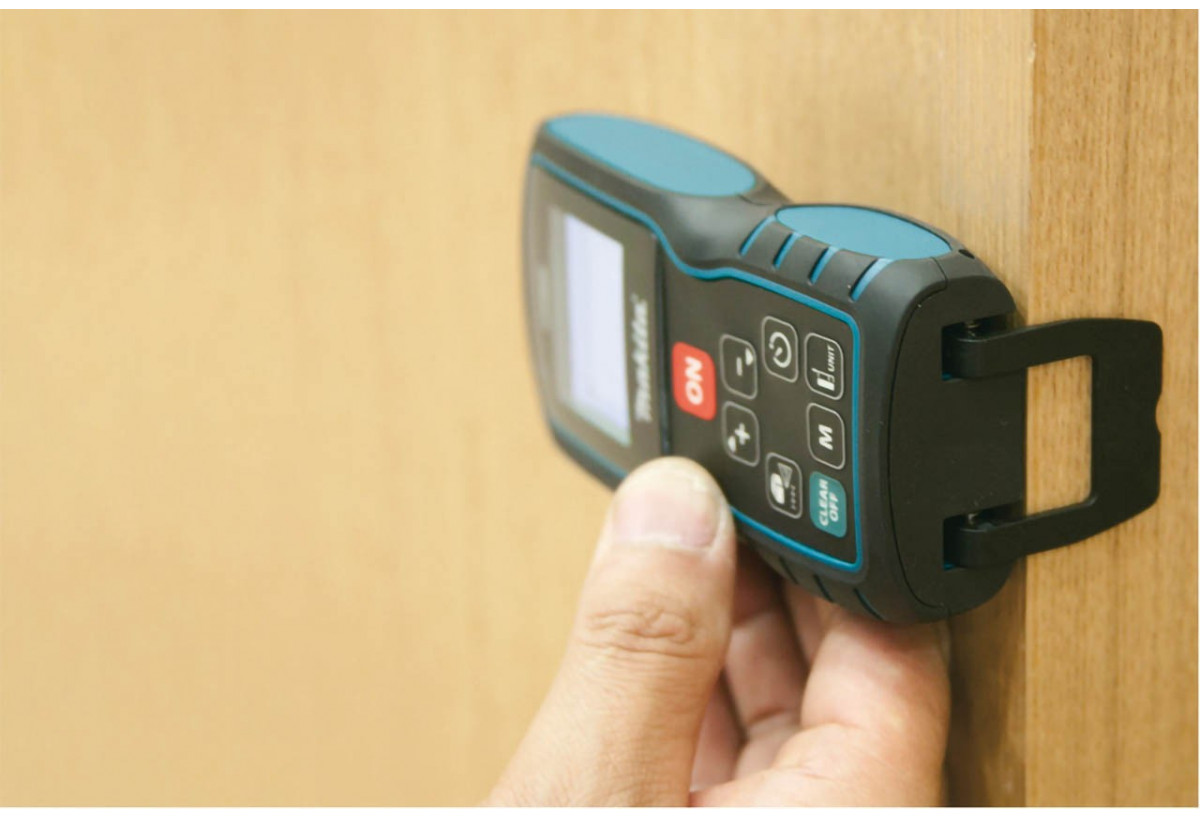 Télémètres laser portée max 80m - Makita : Confort'Mat