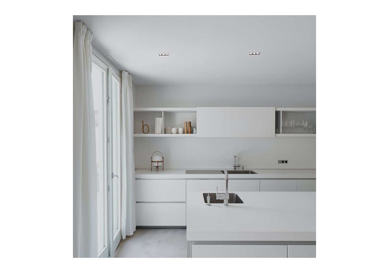 Spot linéaire LED encastré triple 6W-UGR18-IRC90-Puce OSRAM-Blanc - B1218-6W-B-BN - Barcelona LED