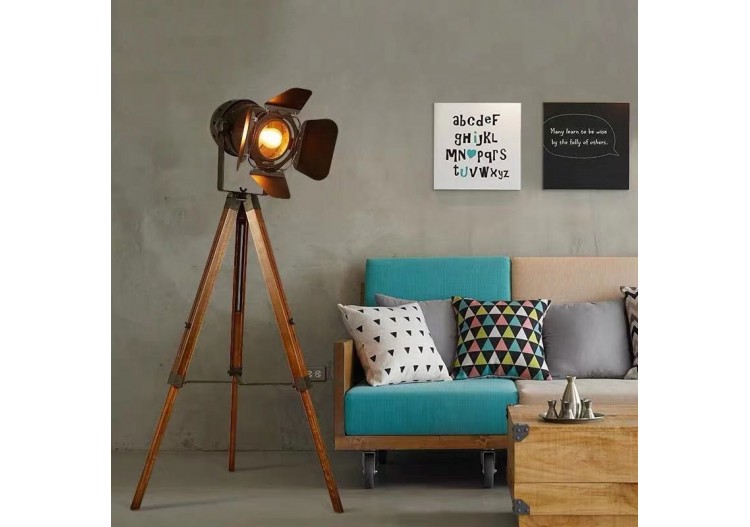 Lampadaire vintage avec trépied "CINEMA" 139cm - LV234 - Barcelona LED